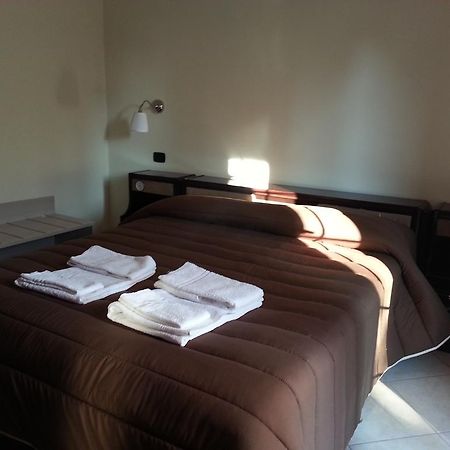 Il Girasole Formia Guesthouse Rooms Eksteriør billede