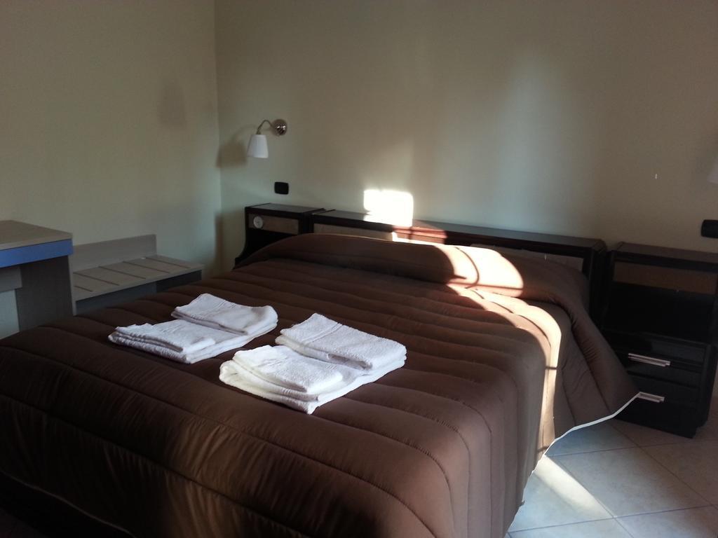 Il Girasole Formia Guesthouse Rooms Eksteriør billede